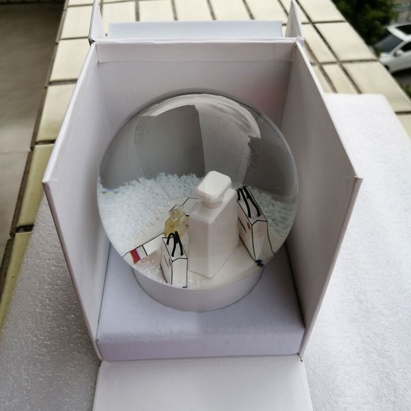 c classics snow globe double no.5 perfume bottle inside design 2020 c christmas gift crystal ball with gift box especial limited gift
c classics snow globe double no.5 perfume bottle inside design 2020 c christmas gift crystal ball with gift box especial limited gift