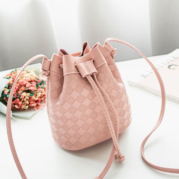 2020 летний новый ковш телефон гуанчжоу женщин все-матч hipster мини crossbody тканый ведро мешок мобильного телефона мешок xhqsc
2020 летний новый ковш телефон гуанчжоу женщин все-матч hipster мини crossbody тканый ведро мешок мобильного телефона мешок xhqsc
