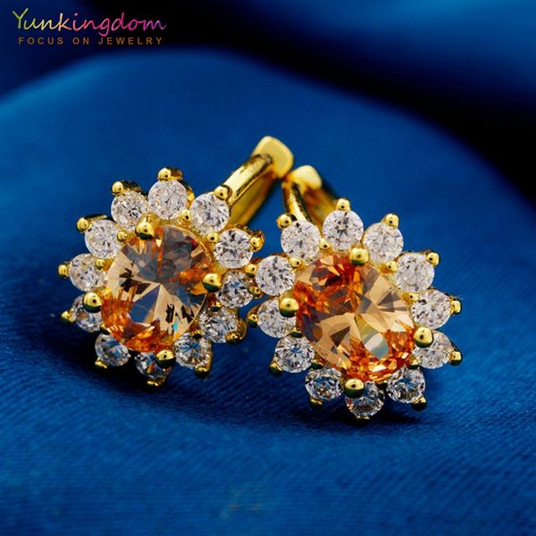 yunkingdom brand elegant champagne crystal zircon hoop earrings for women yellow gold color jewelry earring, Golden;silver
yunkingdom brand elegant champagne crystal zircon hoop earrings for women yellow gold color jewelry earring, Golden;silver