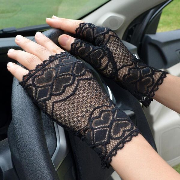 women' summer fingerless sunscreen black mesh gloves female uv protection breathable perspective lace driving glove r1135, Blue;gray
women' summer fingerless sunscreen black mesh gloves female uv protection breathable perspective lace driving glove r1135, Blue;gray