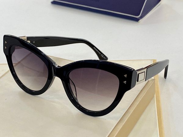 0266 popular simple ladies sunglasses charming cat eye fashion goggles uv protection glasses with box, White;black
0266 popular simple ladies sunglasses charming cat eye fashion goggles uv protection glasses with box, White;black