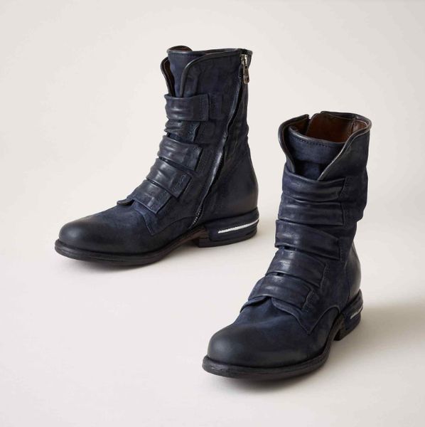 2020 new autumn and winter motorcycle boots retro zipper square heel women boots female suede ankle botas mujer size 35-43, Black
2020 new autumn and winter motorcycle boots retro zipper square heel women boots female suede ankle botas mujer size 35-43, Black