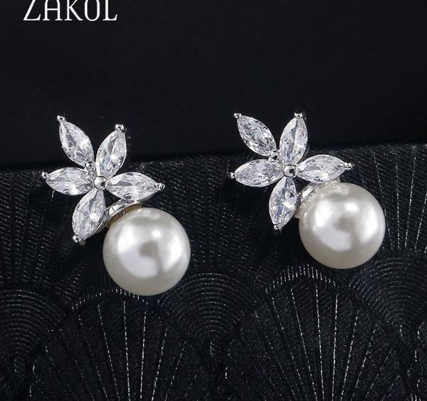 zakol white color fashion imitation pearl leaf shape stud earring for women wedding brincos dinner party002, Golden;silver
zakol white color fashion imitation pearl leaf shape stud earring for women wedding brincos dinner party002, Golden;silver