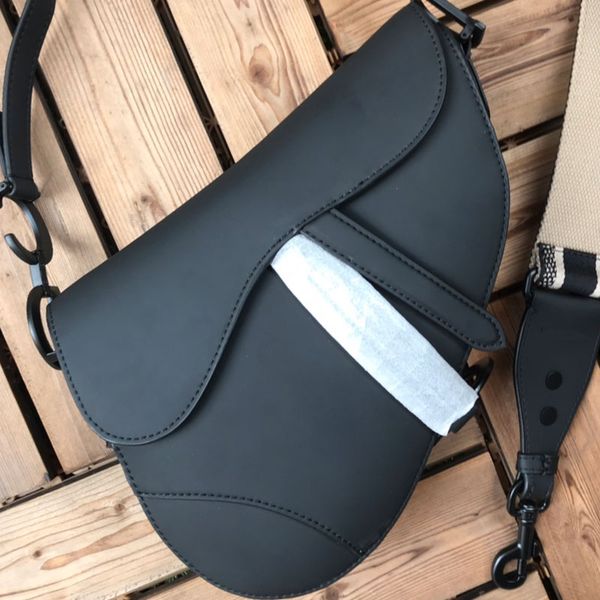 small clear chain classic fashion handbags purse hand bags black shoulder crossbody saddle messenger bag
small clear chain classic fashion handbags purse hand bags black shoulder crossbody saddle messenger bag