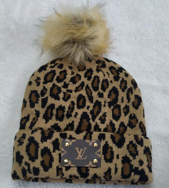 2020 autumn arrival leopard winter hats famous luxury adults hip hop knit beanies men women winter head warmer big pom pom skull caps, Blue;gray
2020 autumn arrival leopard winter hats famous luxury adults hip hop knit beanies men women winter head warmer big pom pom skull caps, Blue;gray