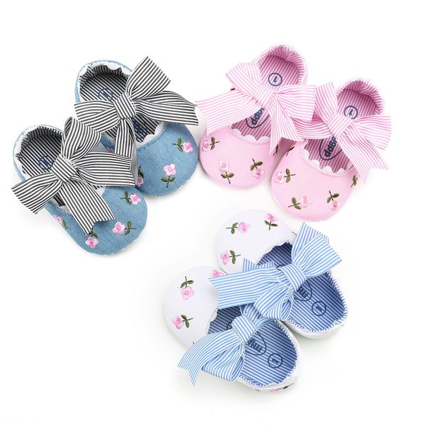 aby embroidery flower fashion first walkers bow princess shoes summer new style baby girl newborn soft toddler shoes
aby embroidery flower fashion first walkers bow princess shoes summer new style baby girl newborn soft toddler shoes