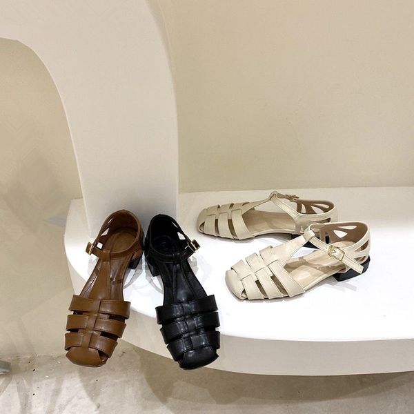 2020 новое лето площади toe shallow pu кожа ретро выдалбливают сандалии женская обувь vintage fashion tide бич тапочки, Black
2020 новое лето площади toe shallow pu кожа ретро выдалбливают сандалии женская обувь vintage fashion tide бич тапочки, Black
