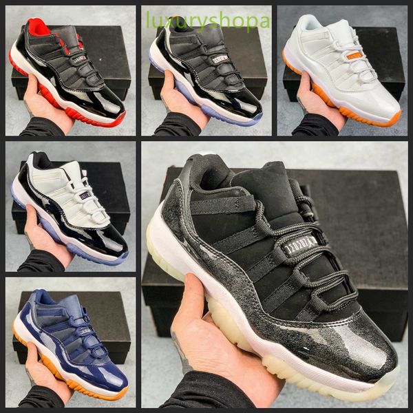 nj11la 2020 11 11s mens basketball concord 23 new bred cap and gown space jam metallic silver mens sports trainers sneakers
nj11la 2020 11 11s mens basketball concord 23 new bred cap and gown space jam metallic silver mens sports trainers sneakers