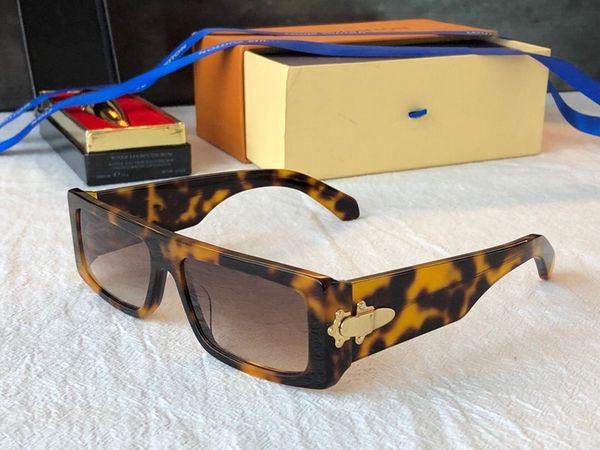 1362 women men popular sunglasses fashion square wrap model frame leopard double color frame come with box, White;black
1362 women men popular sunglasses fashion square wrap model frame leopard double color frame come with box, White;black