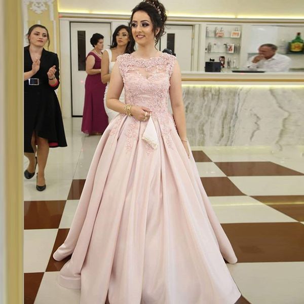 pink appliques long prom gowns boat neck satin floor length evening dresses party dresses robe de mariee, Black
pink appliques long prom gowns boat neck satin floor length evening dresses party dresses robe de mariee, Black