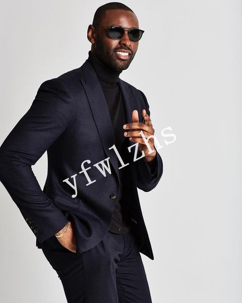 one button groomsmen peak lapel wedding groom tuxedos men suits wedding/prom/dinner man blazer(jacket+tie+pants) t167, Black;gray
one button groomsmen peak lapel wedding groom tuxedos men suits wedding/prom/dinner man blazer(jacket+tie+pants) t167, Black;gray