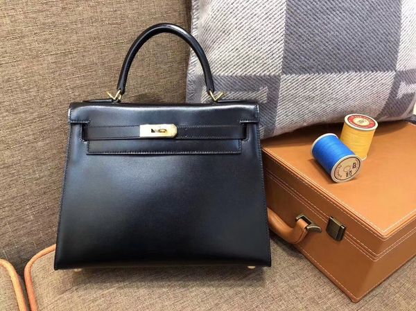 by order wholesale black keily purse25cm,box leather,handmade wax thread,gold and silver hardware for chosen,fast delivery 
by order wholesale black keily purse25cm,box leather,handmade wax thread,gold and silver hardware for chosen,fast delivery