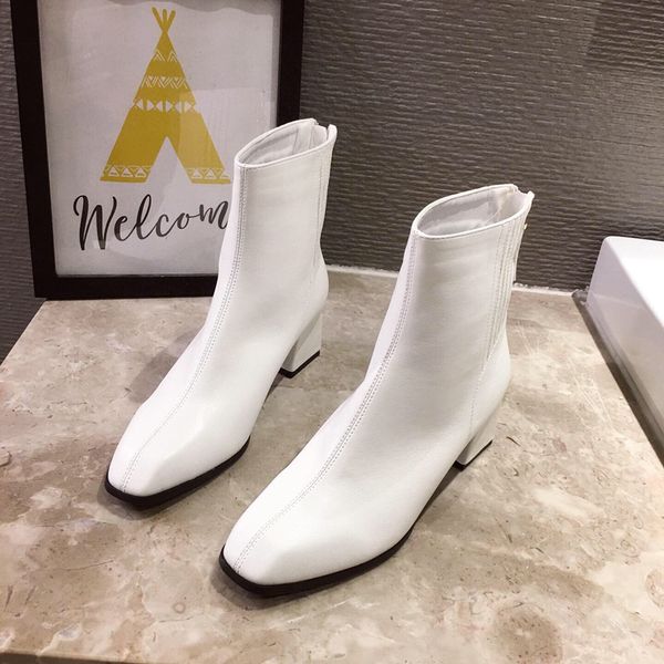 boots 100% genuine leather shoes women fashion ladies party elegant ankle female black white footwear a2652
boots 100% genuine leather shoes women fashion ladies party elegant ankle female black white footwear a2652