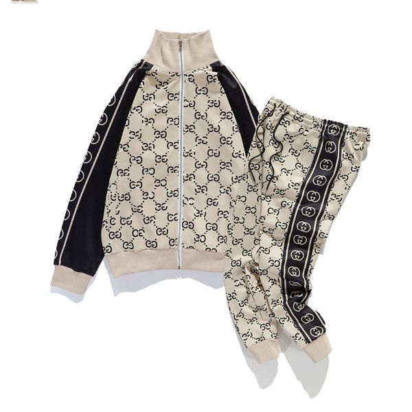 2020 sportswear jacket suit fashion running sportswear medusa men's sports suit letter printing slim hooded shirt clothing track and fi, White;black
2020 sportswear jacket suit fashion running sportswear medusa men's sports suit letter printing slim hooded shirt clothing track and fi, White;black