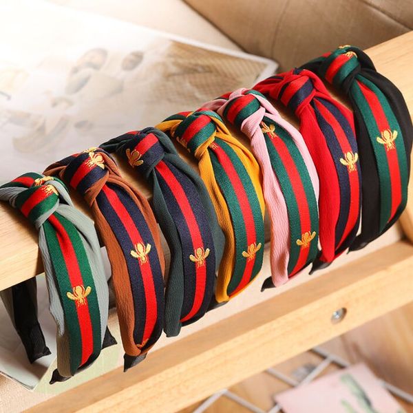 2020 red green stripe headbands for women bee animal hair hoops cross knot head wrap with cloth wrapped for girls 7 styles, Black;brown
2020 red green stripe headbands for women bee animal hair hoops cross knot head wrap with cloth wrapped for girls 7 styles, Black;brown