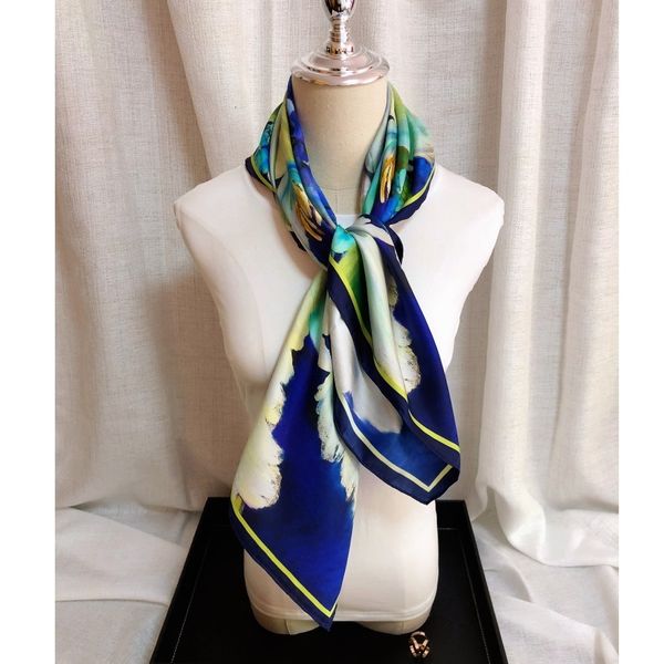 top grade 100% шелкового шарф платки женщины fabulous шелкового платок хиджаб foulard 16ммы 35" х 35, Blue;gray
top grade 100% шелкового шарф платки женщины fabulous шелкового платок хиджаб foulard 16ммы 35" х 35, Blue;gray