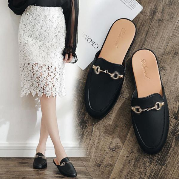 2020 new slacker shoes with no heels, one foot slippers, women wear lefu shoes, flat bottomed korean baotou half slippers, Black
2020 new slacker shoes with no heels, one foot slippers, women wear lefu shoes, flat bottomed korean baotou half slippers, Black
