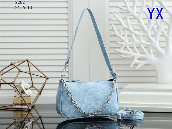 fashion handbags female bags woman bag popular new trend casual selling urban beauty 2020 special type pu leather ranks
fashion handbags female bags woman bag popular new trend casual selling urban beauty 2020 special type pu leather ranks