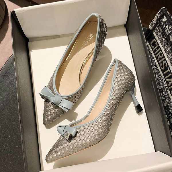 dress shoes 2021 autumn spring women pumps pointed toe leather weaving stiletto high heels ladies bowtie boat 8385l, Black
dress shoes 2021 autumn spring women pumps pointed toe leather weaving stiletto high heels ladies bowtie boat 8385l, Black