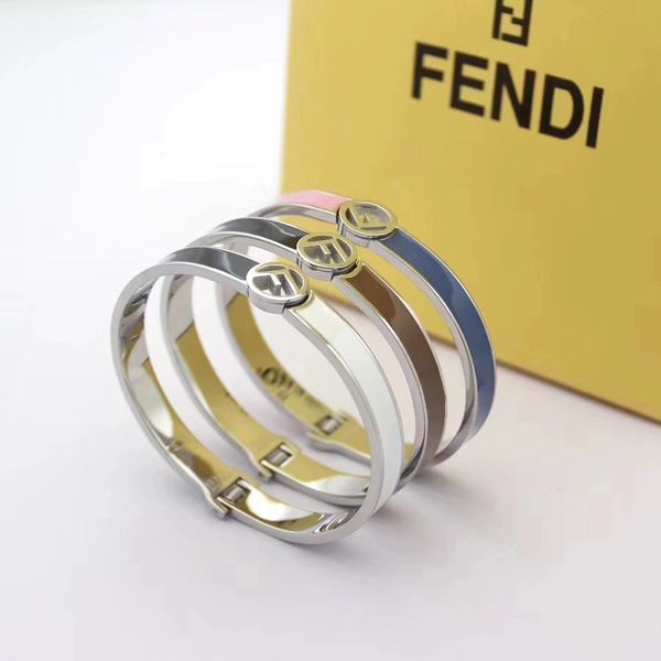 luxury designer bracelet with gold pattern women girl classic beautiful bracelet with brands new fashion jewelry, Golden;silver
luxury designer bracelet with gold pattern women girl classic beautiful bracelet with brands new fashion jewelry, Golden;silver