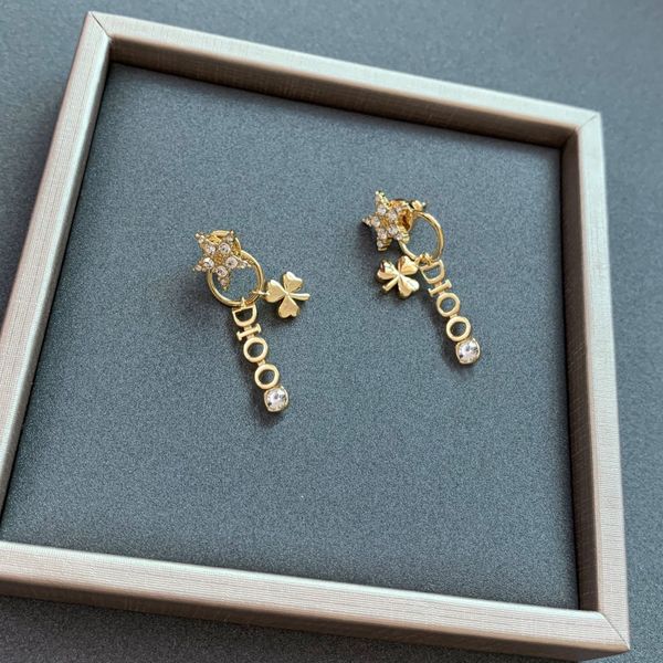 d letter star tassel earrings for women new fashion internet red temperament for women advanced silver needle earrings, White
d letter star tassel earrings for women new fashion internet red temperament for women advanced silver needle earrings, White