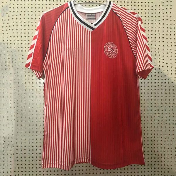 1986 retro denmark soccer jersey 1992 1998 #10 m.laudrup #5 heintze return football shirt #11 b.laudrup ancient maillot, Black;yellow
1986 retro denmark soccer jersey 1992 1998 #10 m.laudrup #5 heintze return football shirt #11 b.laudrup ancient maillot, Black;yellow