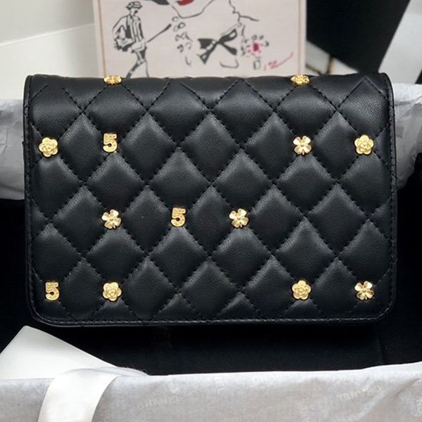 women chain crossbody shoulder bags fashion bags the latest badge metal pattern letter diamond lattice hasp lady messenger bag
women chain crossbody shoulder bags fashion bags the latest badge metal pattern letter diamond lattice hasp lady messenger bag