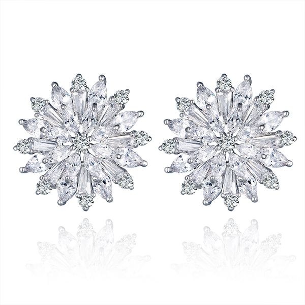 stud fashion ladies zircon snow flake earing splinter earrings for women wedding jewelry wholesale retail, Golden;silver
stud fashion ladies zircon snow flake earing splinter earrings for women wedding jewelry wholesale retail, Golden;silver