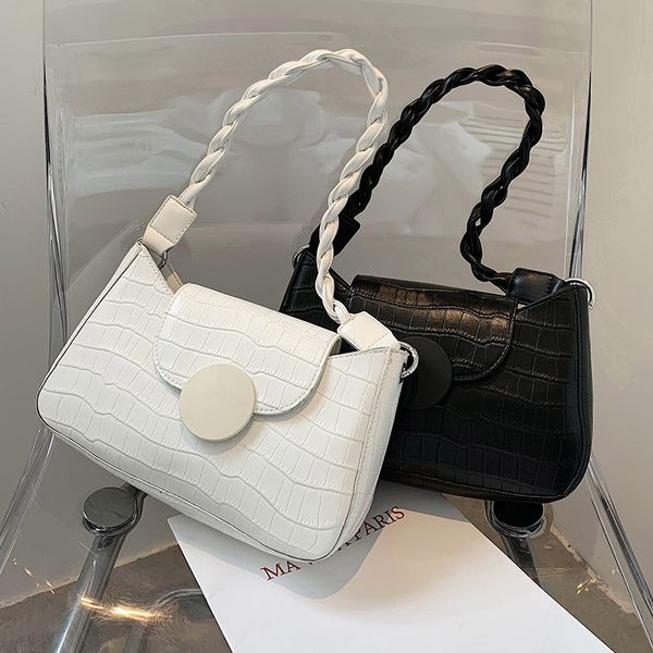 women messenger bags fashion cross body bags 2020 new single shoulder portable large capacity handbags simple small square
women messenger bags fashion cross body bags 2020 new single shoulder portable large capacity handbags simple small square