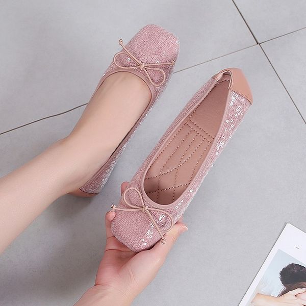 2020 spring ballet flats shoes woman fashion bling square toe soft low heels casual shoes ladies big size, Black
2020 spring ballet flats shoes woman fashion bling square toe soft low heels casual shoes ladies big size, Black