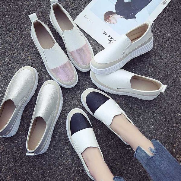 2020 new small white shoes muffin shoes women's thick bottom loafers flat flat casual lazy one pedal women's, Black
2020 new small white shoes muffin shoes women's thick bottom loafers flat flat casual lazy one pedal women's, Black