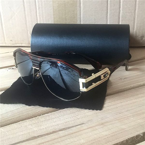 kapelus in-kind shooting sunglasses metal frame sunglasses outdoor hip hop glasses containing box, White;black
kapelus in-kind shooting sunglasses metal frame sunglasses outdoor hip hop glasses containing box, White;black