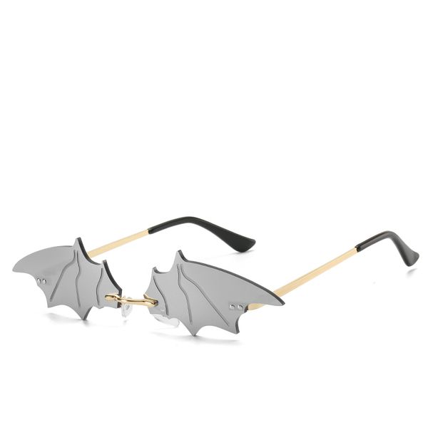 2020 cool new bat-shaped personality glasses street fashion trend sunglasses, White;black
2020 cool new bat-shaped personality glasses street fashion trend sunglasses, White;black