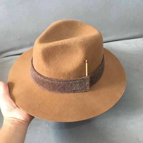 sir fashion cloth cap joker flat brim hat in europe and the british winter leisure hat street snap tide by men and women fedoras, Blue;gray
sir fashion cloth cap joker flat brim hat in europe and the british winter leisure hat street snap tide by men and women fedoras, Blue;gray