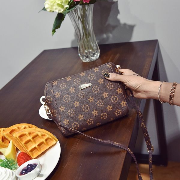 2019 new shoulder crossbody phone messenger old flower small casual shoulder mini women's bag mobile phone bag korean style qig2o
2019 new shoulder crossbody phone messenger old flower small casual shoulder mini women's bag mobile phone bag korean style qig2o