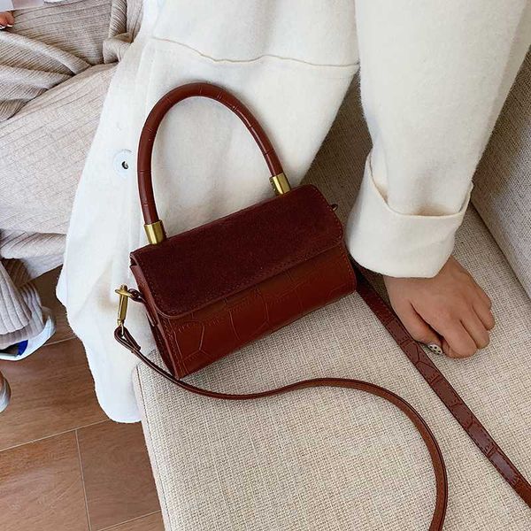 retro female crossbody bags for women pu leather famous handbag designer sac a main ladies shoulder bag
retro female crossbody bags for women pu leather famous handbag designer sac a main ladies shoulder bag