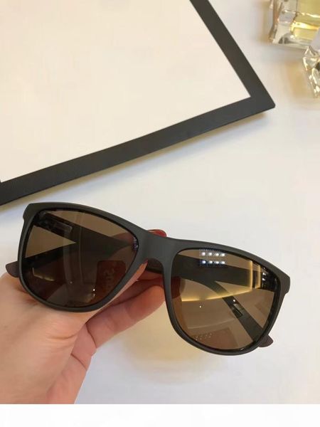new designer sunglasses for men designer glasses women sunglasses for women sun glasses men brand designer uv400 lens luxury sunglasses 1047, White;black
new designer sunglasses for men designer glasses women sunglasses for women sun glasses men brand designer uv400 lens luxury sunglasses 1047, White;black