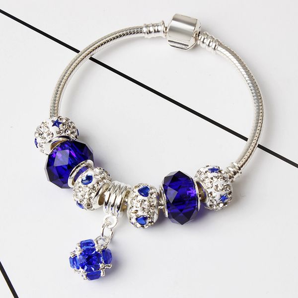 1pcs drop shipping bracelets silver plated fits pandora women snake chain charm beads children gift br005, Golden;silver
1pcs drop shipping bracelets silver plated fits pandora women snake chain charm beads children gift br005, Golden;silver