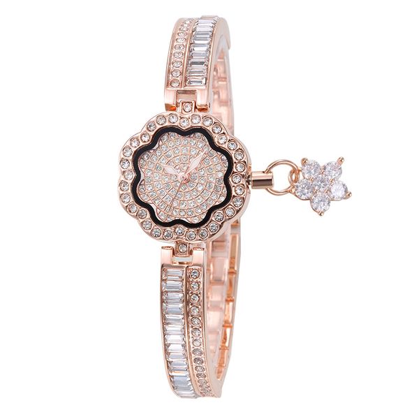 brand noble woman watches petals full rhinestone fashion trend quartz bracelet watch ladies gift montre femme zegarek damski, Slivery;brown
brand noble woman watches petals full rhinestone fashion trend quartz bracelet watch ladies gift montre femme zegarek damski, Slivery;brown