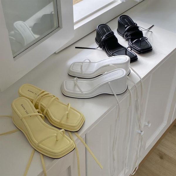 increasing height with heel sandals straps square toe flip flops platform comfort shoes for women suit female beige, Black
increasing height with heel sandals straps square toe flip flops platform comfort shoes for women suit female beige, Black