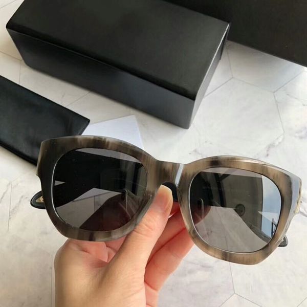 2020 new 7061 mens sunglasses men sun glasses women sunglasses fashion style protects eyes gafas de sol lunettes de soleil, White;black
2020 new 7061 mens sunglasses men sun glasses women sunglasses fashion style protects eyes gafas de sol lunettes de soleil, White;black