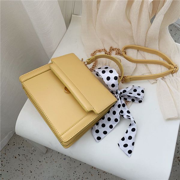 2020 new female bag fashion wild pu leather lock small square bag silk scarf solid color shoulder chain diagonal
2020 new female bag fashion wild pu leather lock small square bag silk scarf solid color shoulder chain diagonal
