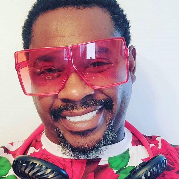 oversized square red blue sunglasses for men 2020 new fashion one piece hip hop sun glasses women vintage goggle eyewear uv400, White;black
oversized square red blue sunglasses for men 2020 new fashion one piece hip hop sun glasses women vintage goggle eyewear uv400, White;black