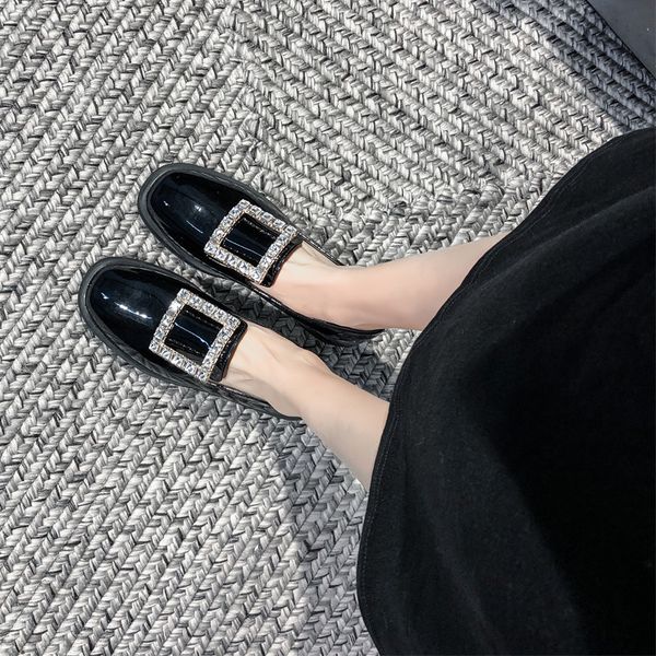 2020 spring new women's shoes rhinestone flat loafers retro casual thick bottom round toe shoes, Black
2020 spring new women's shoes rhinestone flat loafers retro casual thick bottom round toe shoes, Black
