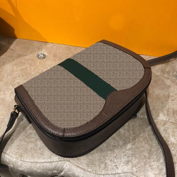 новый фирменный стиль модельера роскошные crossbody сумки плеча мешки подлинной коровьей кожаные сумки кошельки тотализатор сцепления сумки
новый фирменный стиль модельера роскошные crossbody сумки плеча мешки подлинной коровьей кожаные сумки кошельки тотализатор сцепления сумки