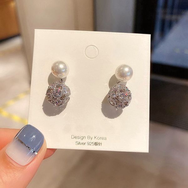 exquisite beaded ball stud earrings silver color cubic zircon imitation pearl earrings women jewelry, Golden;silver
exquisite beaded ball stud earrings silver color cubic zircon imitation pearl earrings women jewelry, Golden;silver