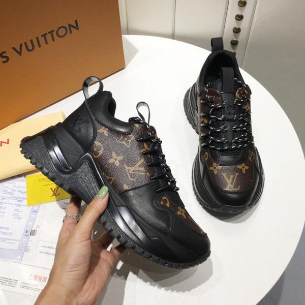 107 new designer luxury women's casual fashion shoes, women's outdoor casual shoes, high-quality materials, with original box, Black
107 new designer luxury women's casual fashion shoes, women's outdoor casual shoes, high-quality materials, with original box, Black