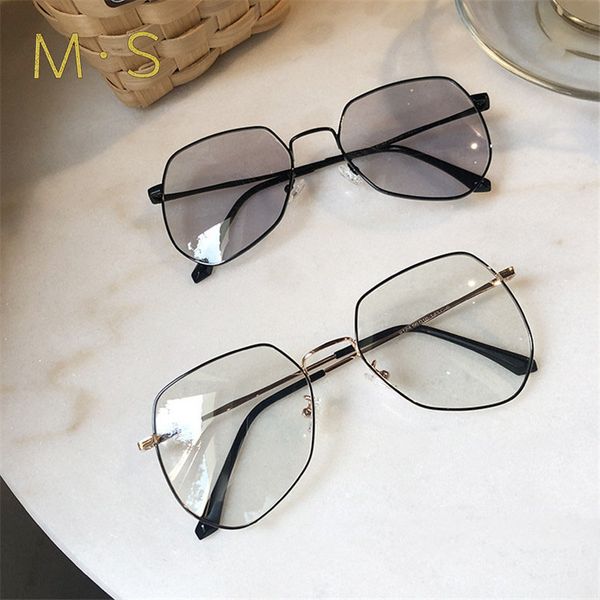 2020 discolor fashion eyeglasses with glass frame for anti blue light ray computer goggles optical glasses women or men, White;black
2020 discolor fashion eyeglasses with glass frame for anti blue light ray computer goggles optical glasses women or men, White;black