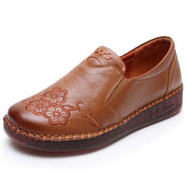 2020 new spring round head embroidered soft bottom genuine leather shoes fashion casual shoes light comfort women flat, Black
2020 new spring round head embroidered soft bottom genuine leather shoes fashion casual shoes light comfort women flat, Black