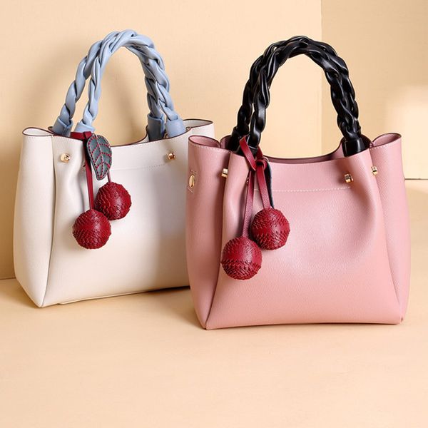spring and summer fashion bucket for 2020 new all-match crossbody for women messenger bags large capacity ladies hand beach bag
spring and summer fashion bucket for 2020 new all-match crossbody for women messenger bags large capacity ladies hand beach bag